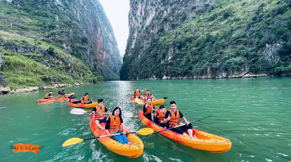 Tour sông nho quế